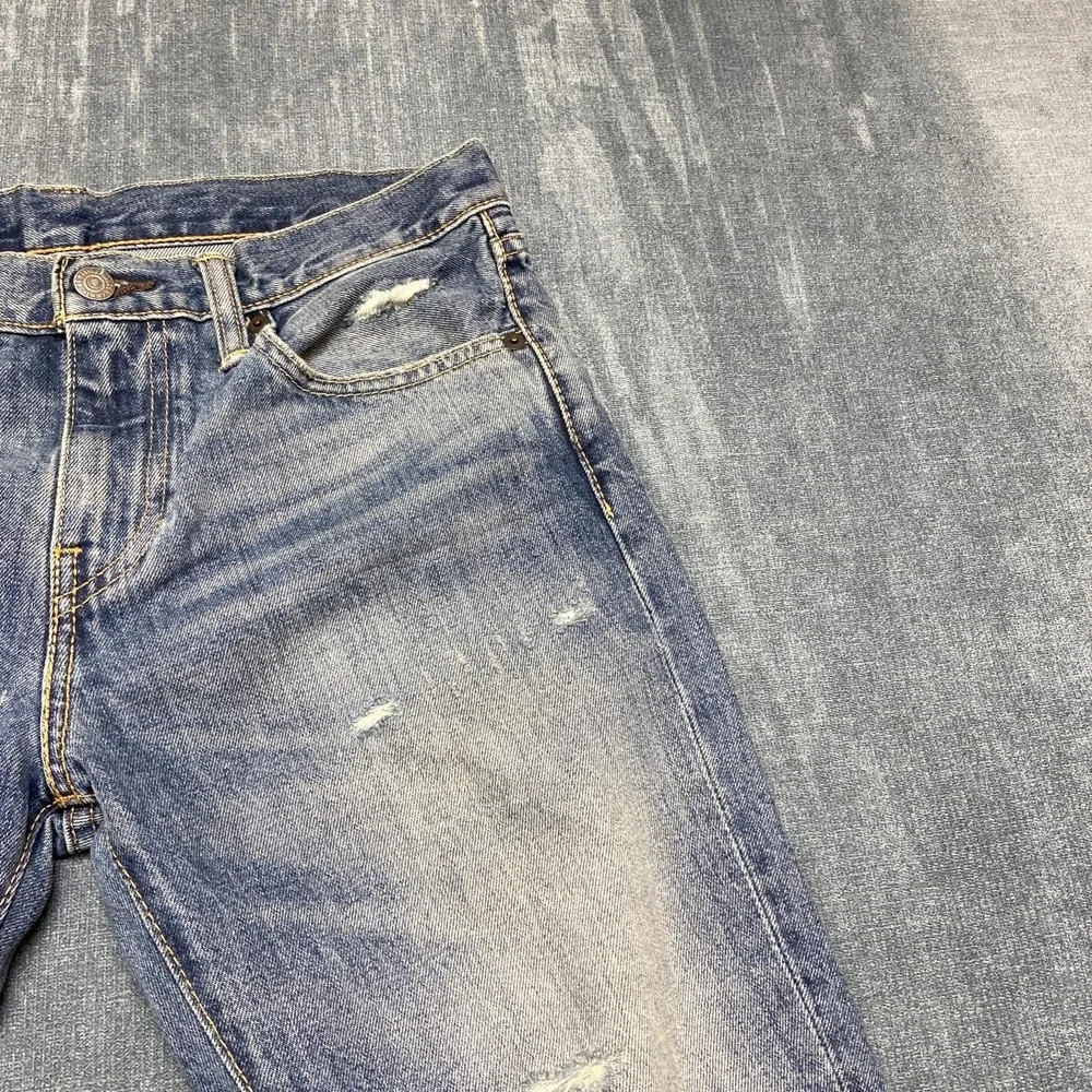 Levi's 511 Jeans Men 31x32 Blue Denim Distressed Frayed Hem Relaxed Straight Leg